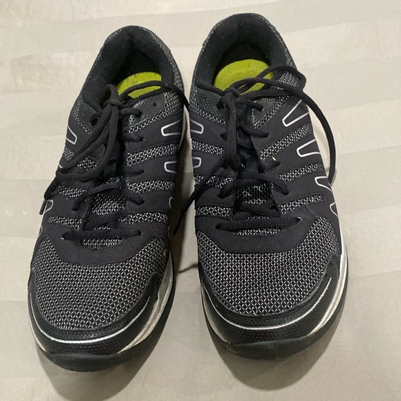 Aero Abeo Men’s Athletic Shoe - Picture 1 of 7